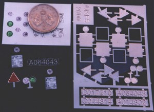 KFS 1/24 貨車用 MOT 告示牌組 (PE84)